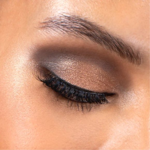 Lawless The Little One Talc-Free Eyeshadow Palette - Picture 4 of 5